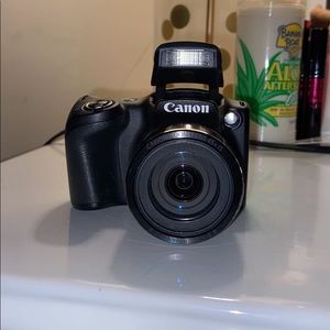 Canon power shot Bluetooth camera